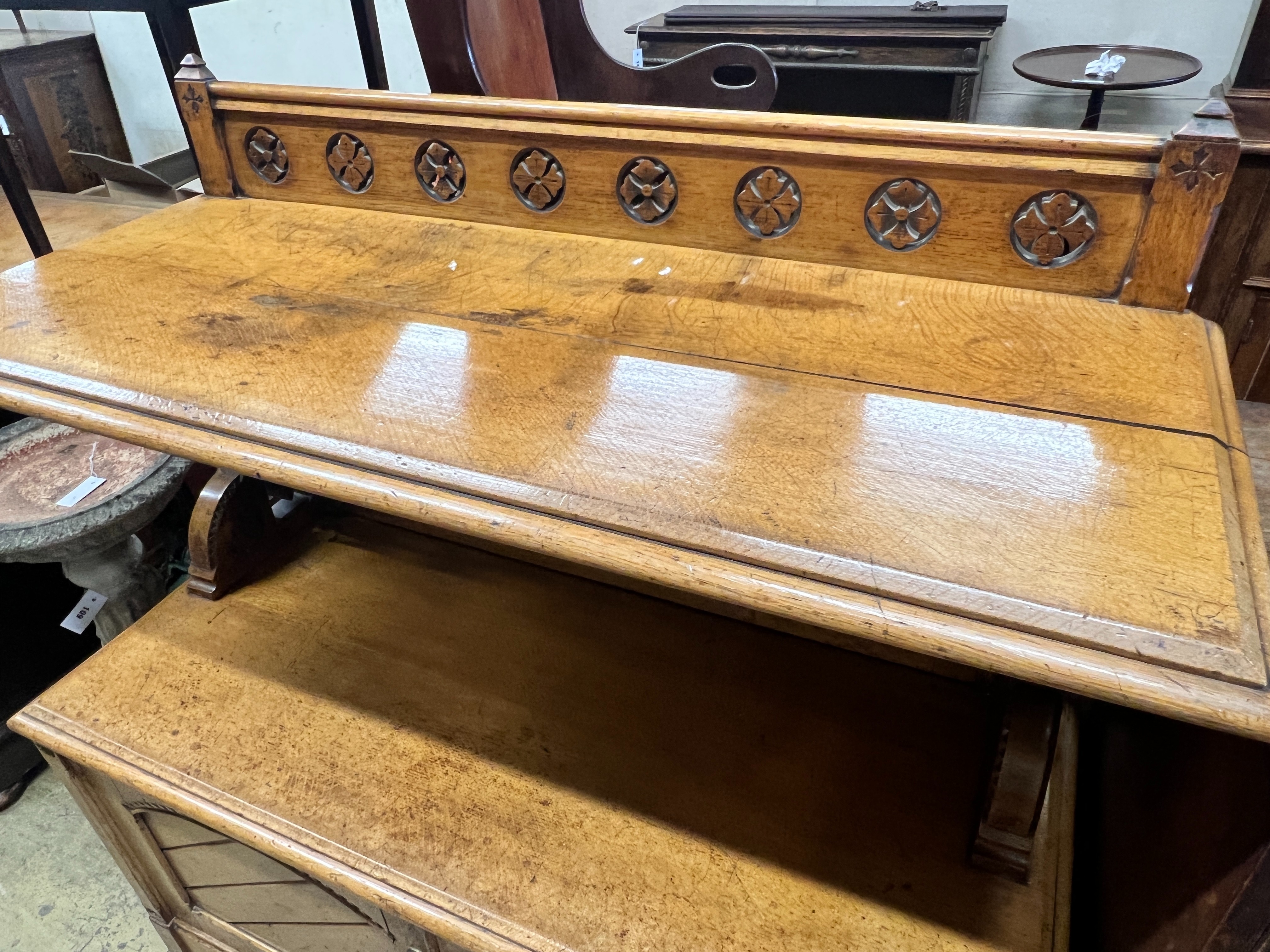 A late Victorian light oak buffet, length 119cm, depth 52cm, height 129cm